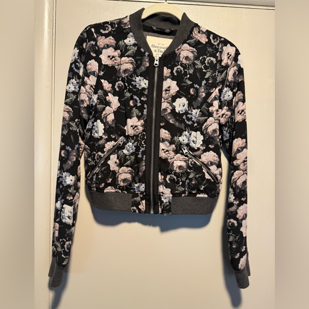 Abercrombie & Fitch Women's Bomber Jacket - Black with Pink Floral